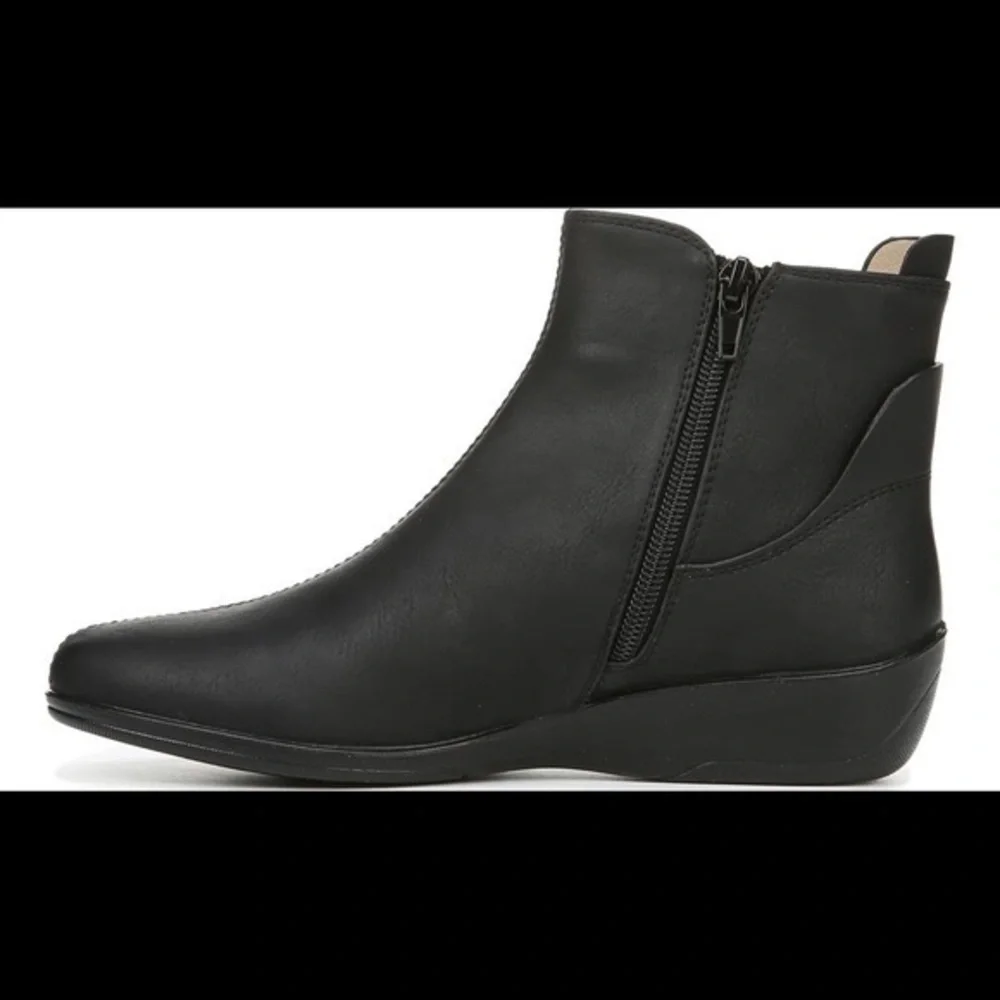 Life‎ Stride Womens Izzy Black Shooties 6.5 W